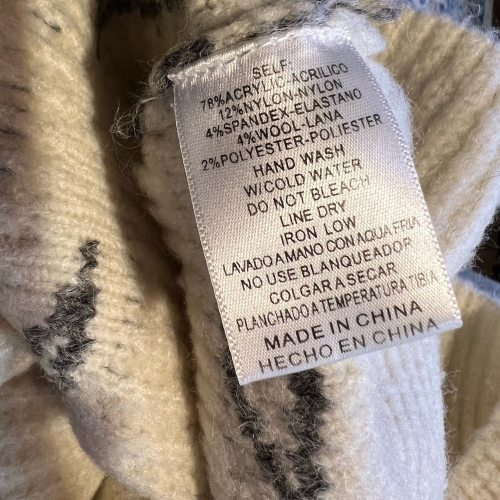 &merci mock neck sweater - Picture 5 of 5
